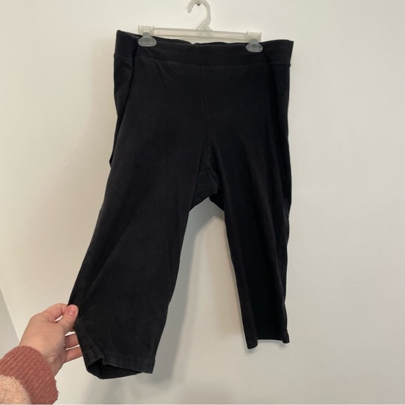 TORRID 3 Plus Size Capri Leggings Black Pull On Elastic Waist Cotton Capris 3X - Picture 8 of 12